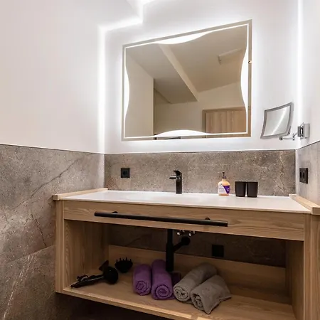 Grauzone App Nr 2 Grossarl